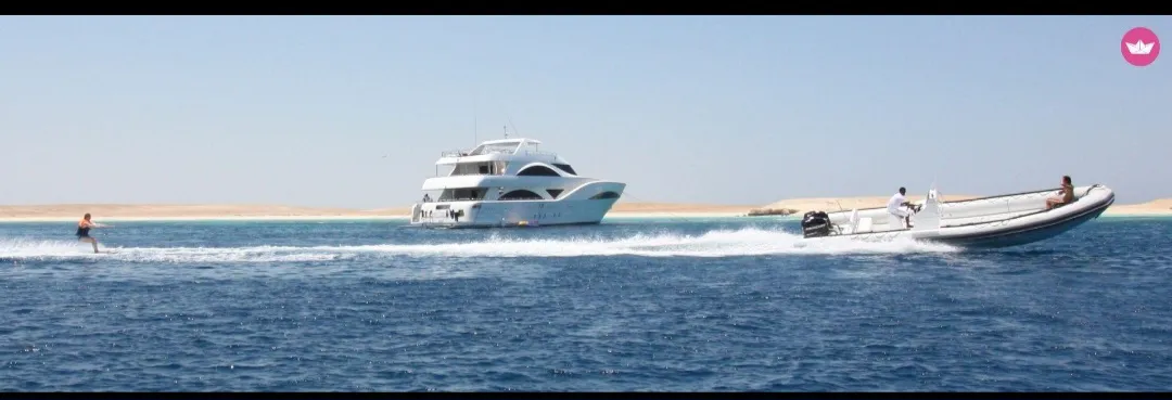 🌊✨ Sofa Boat Ride in El Gouna 🛋️🚤 Sofa Boat /Screenshot_٢٠٢٦٠٧٠٢_١٧٣٣١٦_ChatGPT.jpg